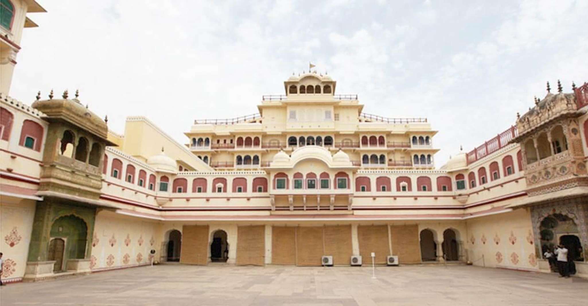 From Delhi, Jaipur Day Trip by Fast Train or Private Car - Hizvo