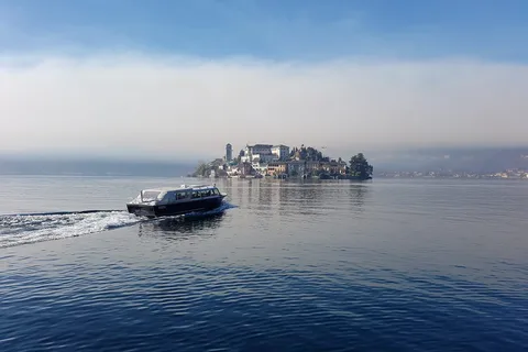 Orta San Giulio: Transfer de lancha para Isola San Giulio