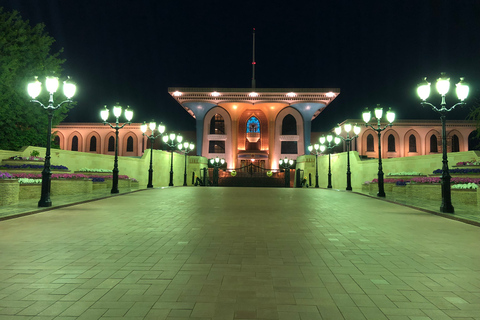 Muscat: Private City Highlights Tour z transferem