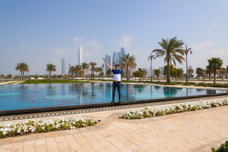 Depuis Dubaï : journée de visite premium à Abou DabiVisite privée en anglais