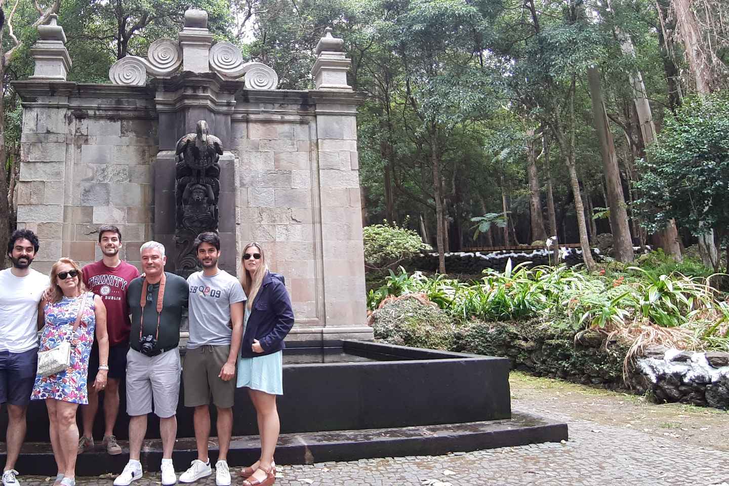 안그라 도 에로이즈모 출발: 테르세이라 섬 일일 투어