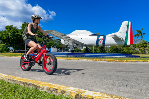 Cozumel: North Shore E-bike äventyr och strandpausCozumel: E-bike-äventyr och strandpaus på norra stranden