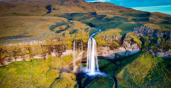 Reykjavík: South Coast Waterfalls, Black Sand & Glacier Tour