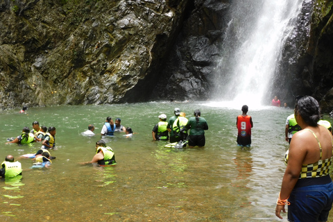 Viti Levu: Navua River Tubing