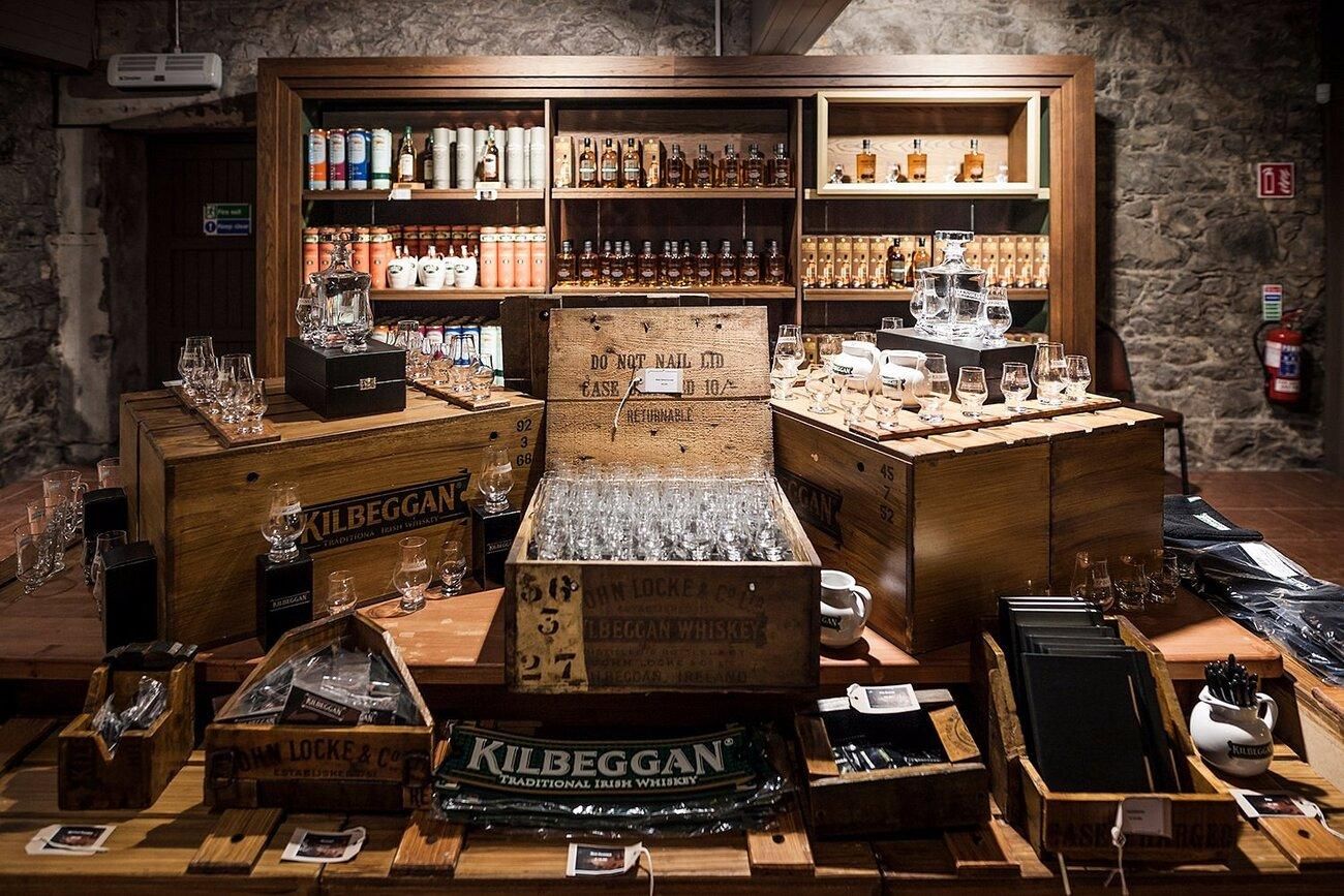 Kilbeggan Distillery: Exklusives Erlebnis der Abfüllung vom Fass