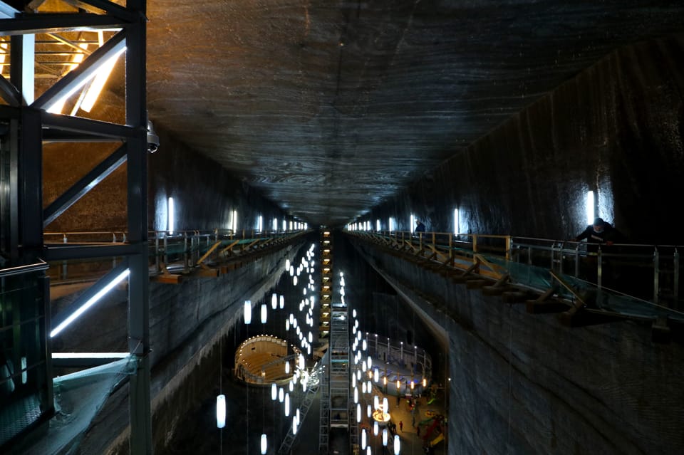 Da Timisoara, Corvin Castle e Turda Salt Mine Day Trip - Housity