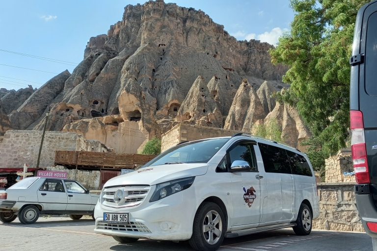Vanaf Kayseri Airport: transfer naar CappadociëLuchthaven Kayseri Erkilet: transfer naar Cappadocië