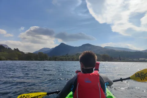Snowdonia: Guided Kayak Adventure