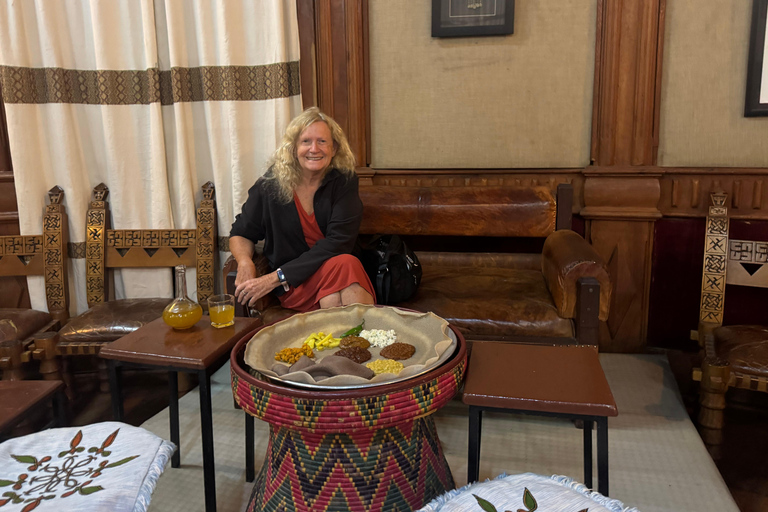 Addis Abeba: Halbtägige Shopping- und Stadtrundfahrt