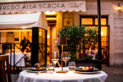 Restauracja Alfredo alla Scrofa, Rzym: posiłek gwiazdLekcja gotowania makaronu i kolacja w Alfredo