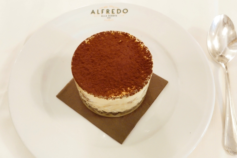 Rome : dîner de star au restaurant Alfredo alla ScrofaRome : cours de cuisine et dîner chez Alfredo