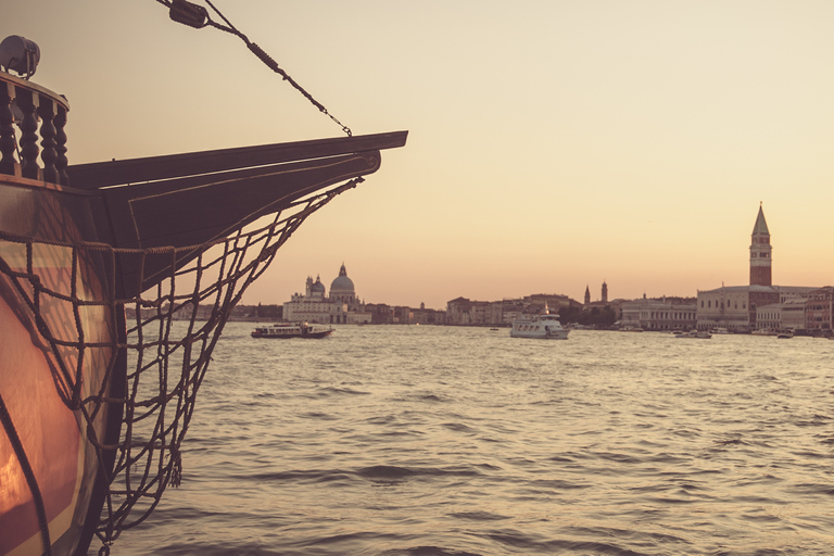 Venice: Venetian Lagoon Tour and Galleon DinnerProw or Stern Area Seating