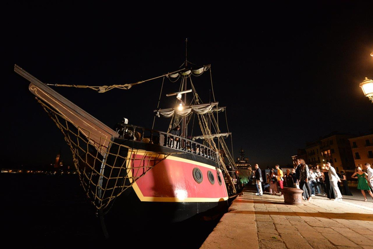 Venice: Venetian Lagoon Tour and Galleon DinnerProw or Stern Area Seating