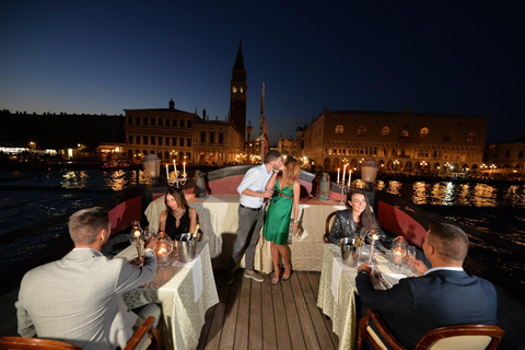 Venice: Venetian Lagoon Tour and Galleon DinnerProw or Stern Area Seating