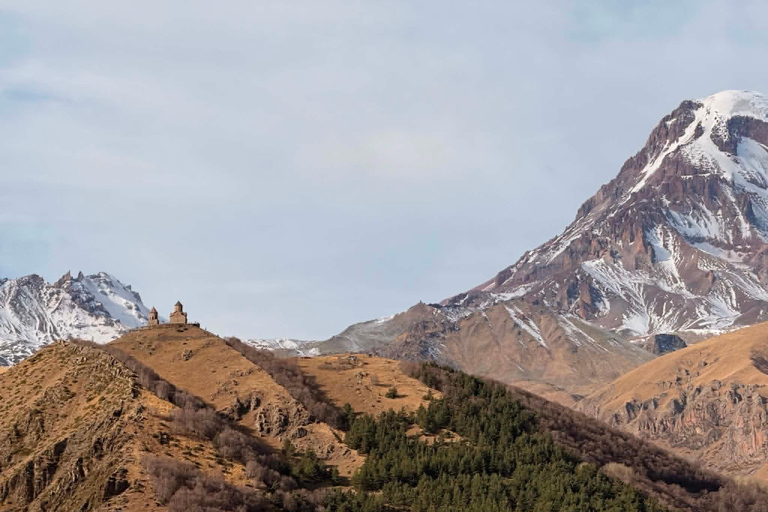 From Tbilisi: 3-Day Kazbegi Trip with Return Transfer 3 day skiing ( winter offer )