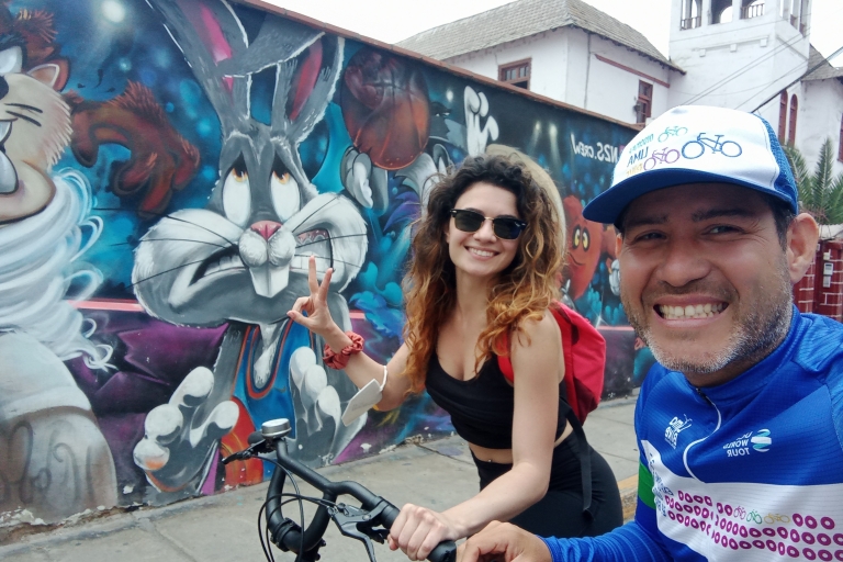 Miraflores : Visite guidée à vélo du Barranco bohèmeMiraflores: visite guidée à vélo de Barranco