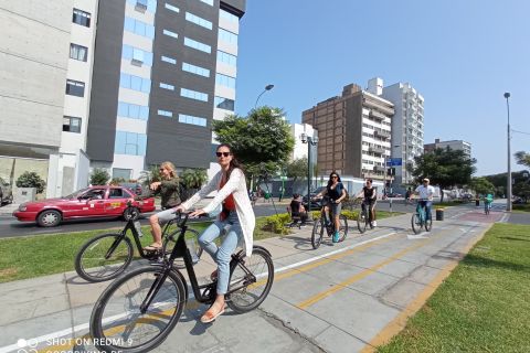 Lima: giro in bici Miraflores, La Costa Verde e Chorrillos