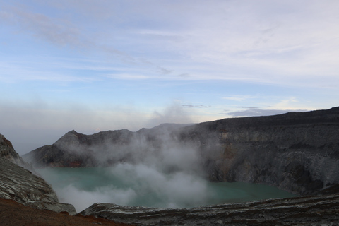 Bali: Mount Ijen Guidad nattvandring med frukostBali: Mount Ijen guidad nattvandring med frukost