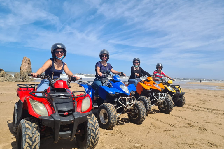 Agadir : safari en quad et balade en chameauRandonnée en quad et à dos de chameau sur la plage de Desert Banana