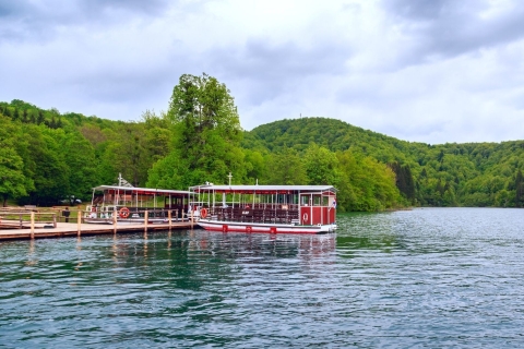 De Split: excursion guidée d'une journée au parc national des lacs de Plitvice