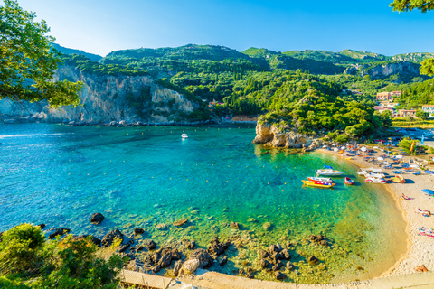 Saranda: Excursión de un día a la ciudad de Corfú y Palaiokastritsa con cruceroPunto de encuentro