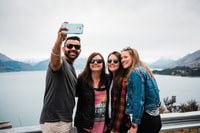 De Queenstown, voyage d'une demi-journée à Glenorchy par entraîneur - Hizvo