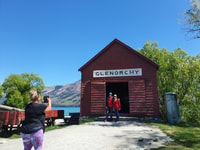 De Queenstown, voyage d'une demi-journée à Glenorchy par entraîneur - Hizvo
