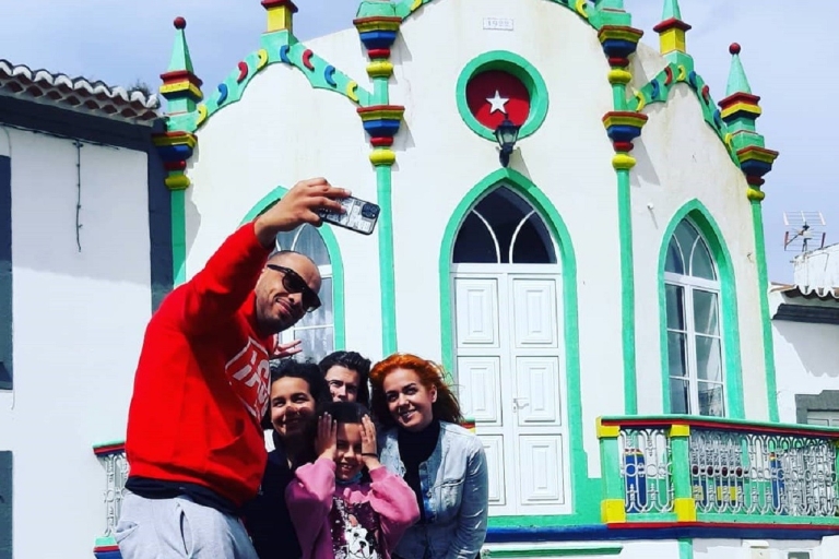 Côte ouest : excursion d'une demi-journée en van au départ d'Angra do HeroismoTour de fourgon