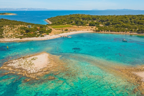 Depuis Split ou Trogir : visite de 5 îles et Grotte bleue