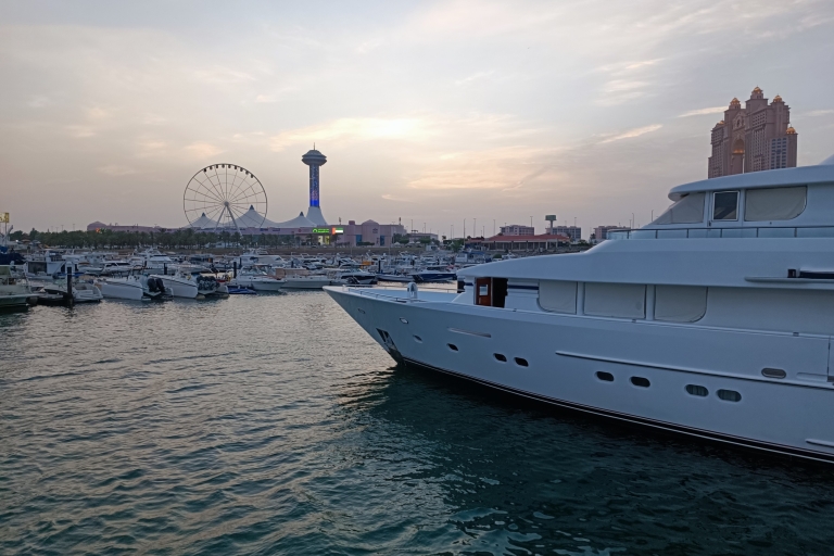 Ab Abu Dhabi: Faszination Abu Dhabi - Sport & LuxusAb Dubai: Tagestour zu Sport und Luxus in Abu Dhabi