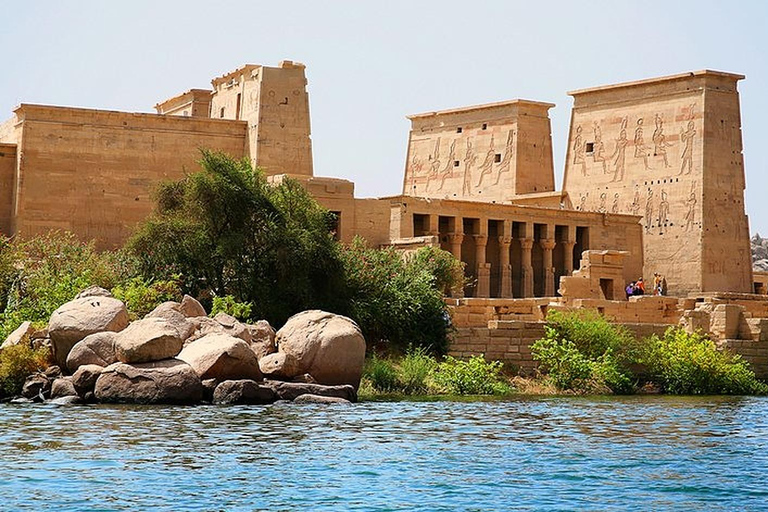 Świątynia Philae, niedokończony obelisk i wysoka tama w Asuanie