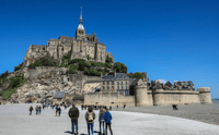 Mont-Saint-Michel, Tour a pie privado con Ticket de Abbey - Housity