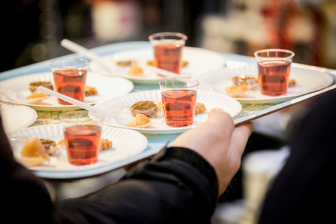 Köpenhamn: Gourmetpromenad på kvällen med provsmakning av mat och dryckKöpenhamn: Kvällsrundvandring med mat- och dryckesprovning