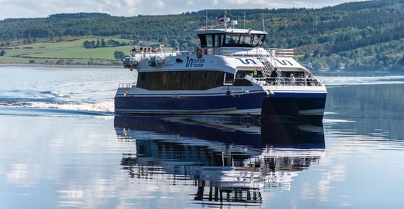 Dochgarroch: Loch Ness and Caledonian Canal 2-Hour Cruise