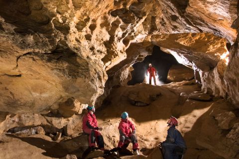 Budapest: Spannende Höhlentour für Abenteuerfans