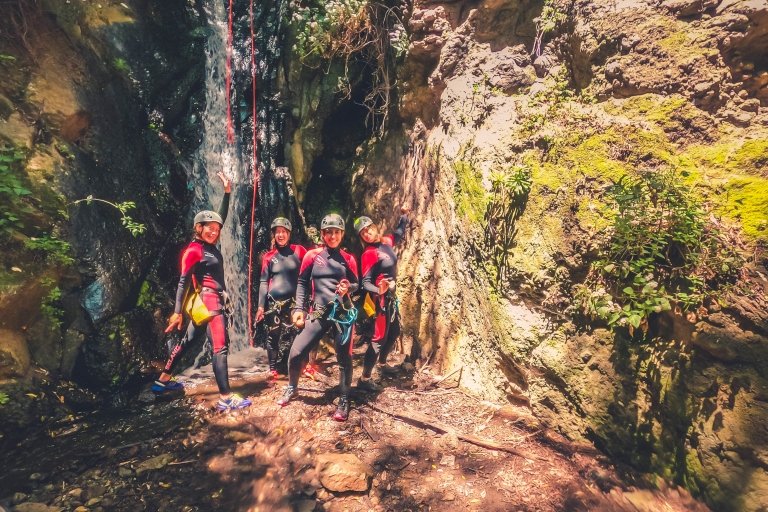 Excursion de canyoning au Barranco de los Cernícalos