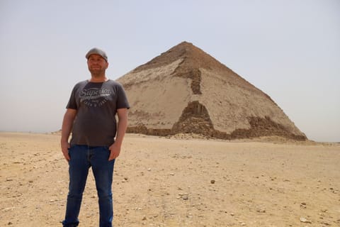 Cairo, Giza: Sakkara Dahshur Pyramids & Memphis Private Tour