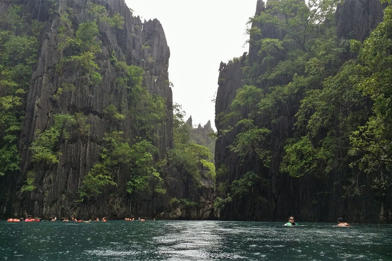 Coron: lac Kayangan, excursion en bateau dans le lagon jumeau avec déjeuner