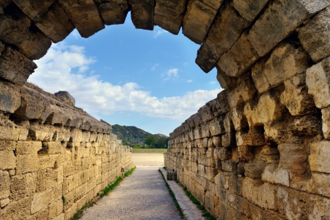 Desde Atenas: excursión privada de un día a Olimpia y templo de Zeus