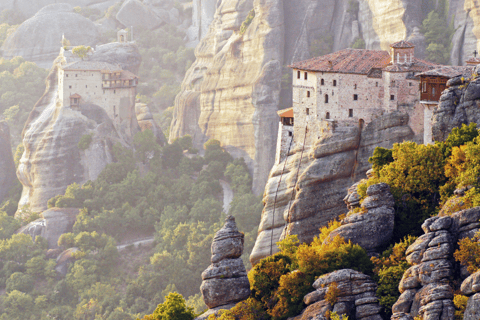 Desde Atenas: excursión privada de un día a Meteora y monasterios