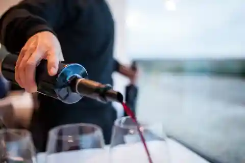 Desde Atenas: Excursión Privada de un Día a la Producción de Aceite de Oliva y Vino
