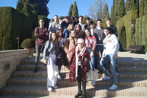 Granada: Alhambra, Nasrid Palaces, & Generalife Guided Tour Alhambra, Nasrid Palaces, & Generalife Guided Tour