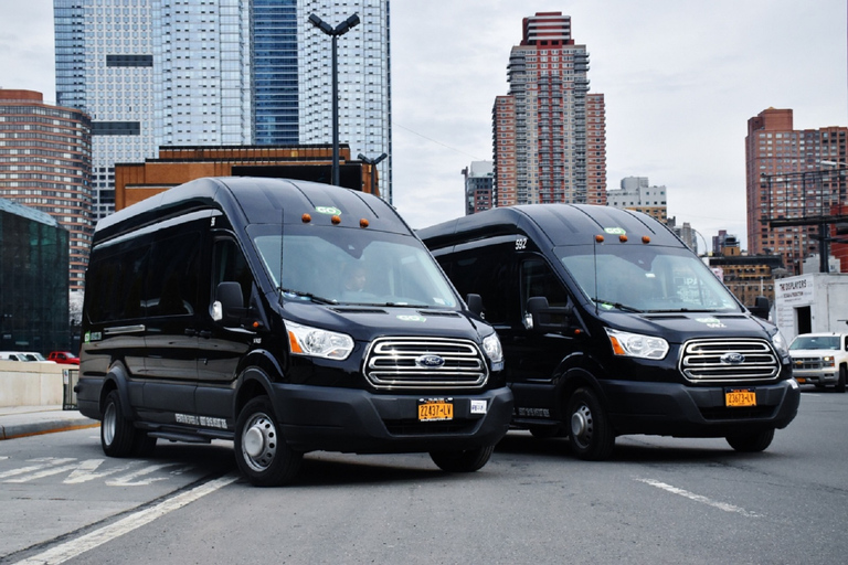 NYC: Traslado compartilhado de ida ou volta para o Aeroporto de NewarkTransferência compartilhada de ida do aeroporto de Newark para Manhattan