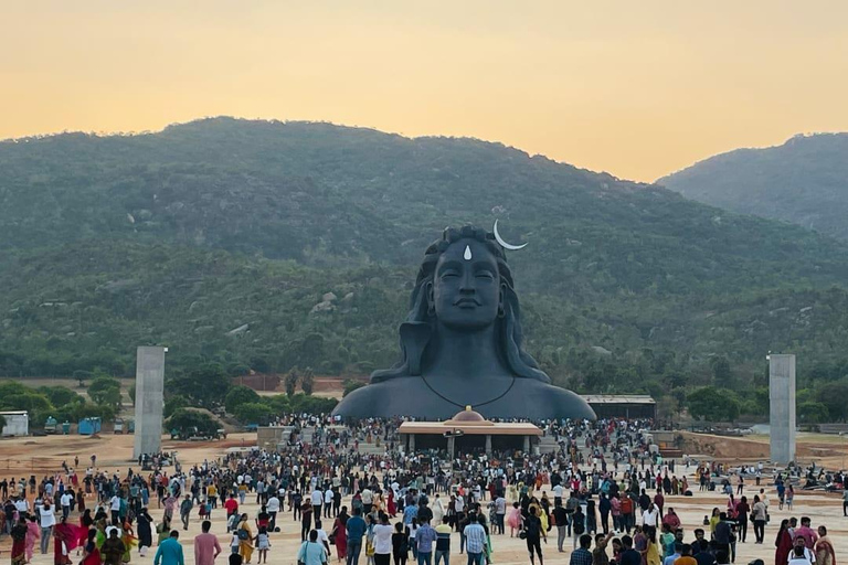 From Bengaluru: Gudibande Fort, Avala Betta & Adiyogi Tour