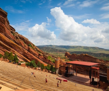 From Denver: Red Rocks and Foothills Half-Day Guided Tour