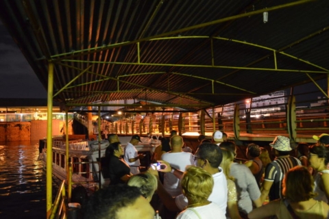 Manaus: boottocht op oudejaarsavond in ReveillonOudejaarsavond op de boot
