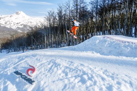 Ushuaia: snowboard nel Cerro Castor Pass per 1-4 giorni con attrezzatura