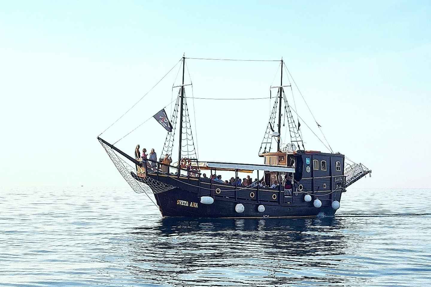 Ab Vrsar: Halbtägige Piraten-Bootstour nach Rovinj