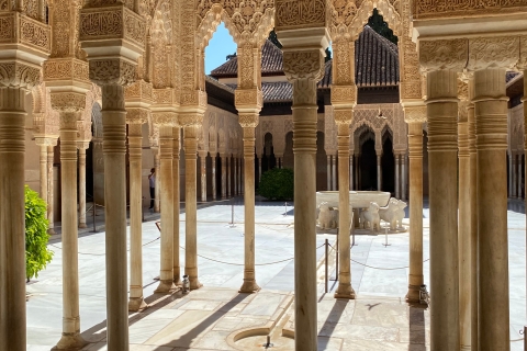 Granada: Alhambra & Generalife - Führung mit Vorzugseinlass