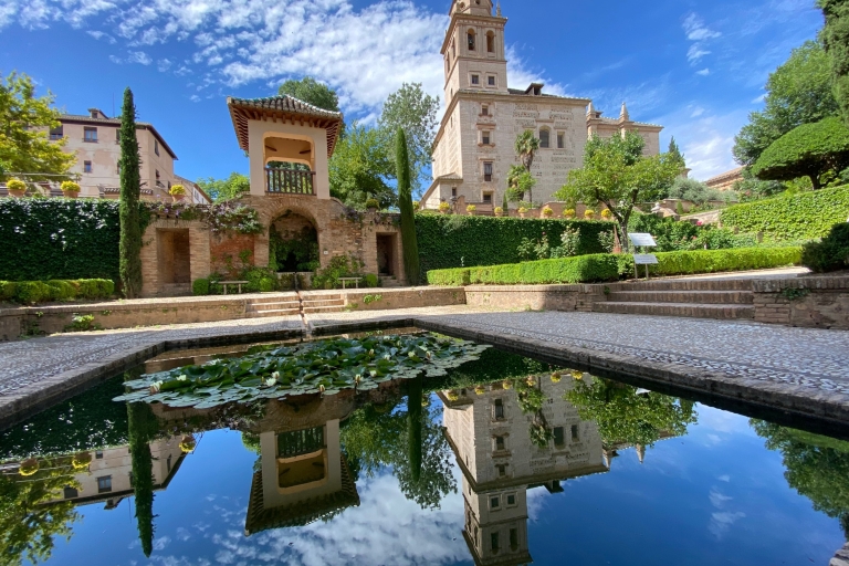 Alhambra et Généralife : visite guidée avec accès coupe-file